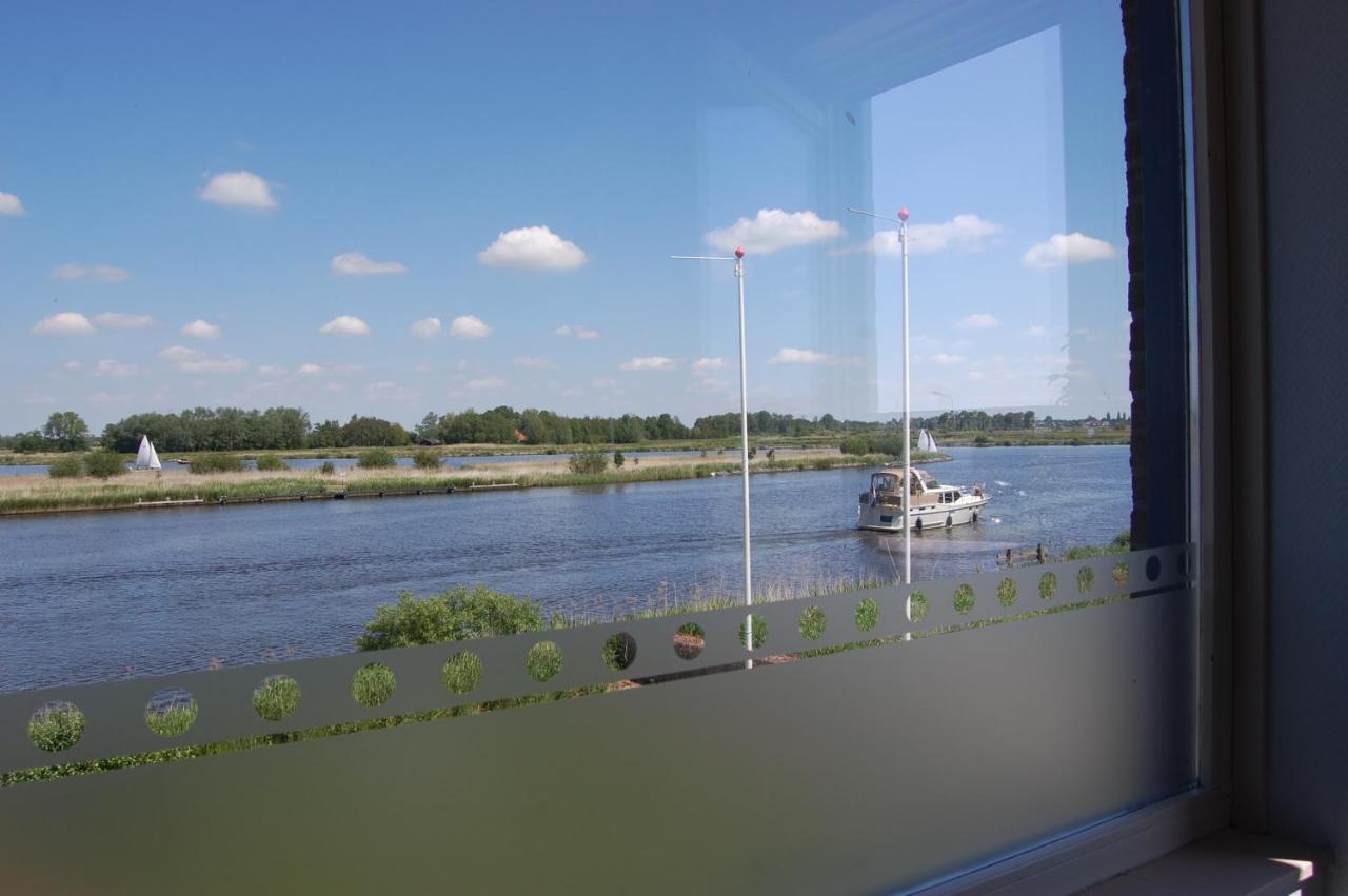 Buitenplaats T Ges Sneek Oda fotoğraf